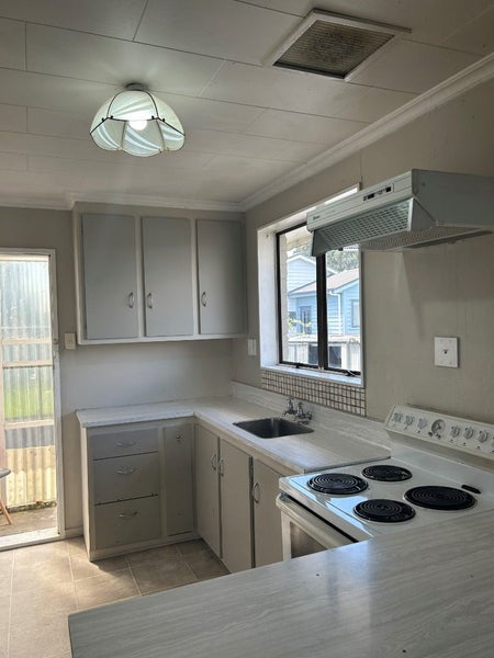 196 Ettrick Street, Appleby, Invercargill - Carousel 2