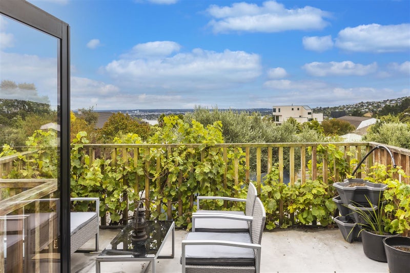 80A Ravensdale Rise, Westmorland, Christchurch - Carousel 2