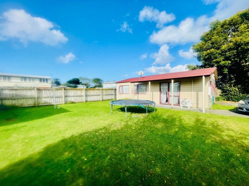 34 Waipapa Crescent, Otara, Auckland - Carousel 10