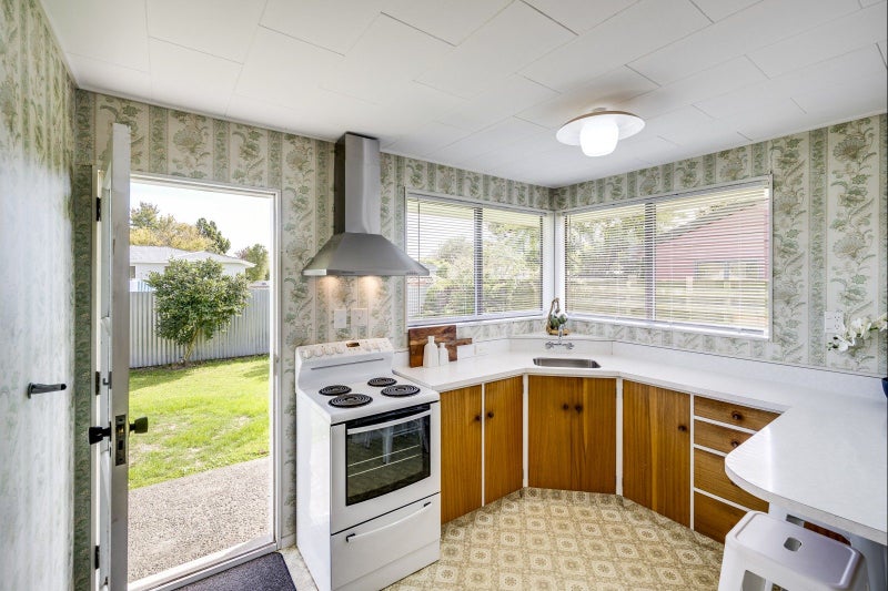 1/202 Gallien Street, Saint Leonards, Hastings - Carousel 2
