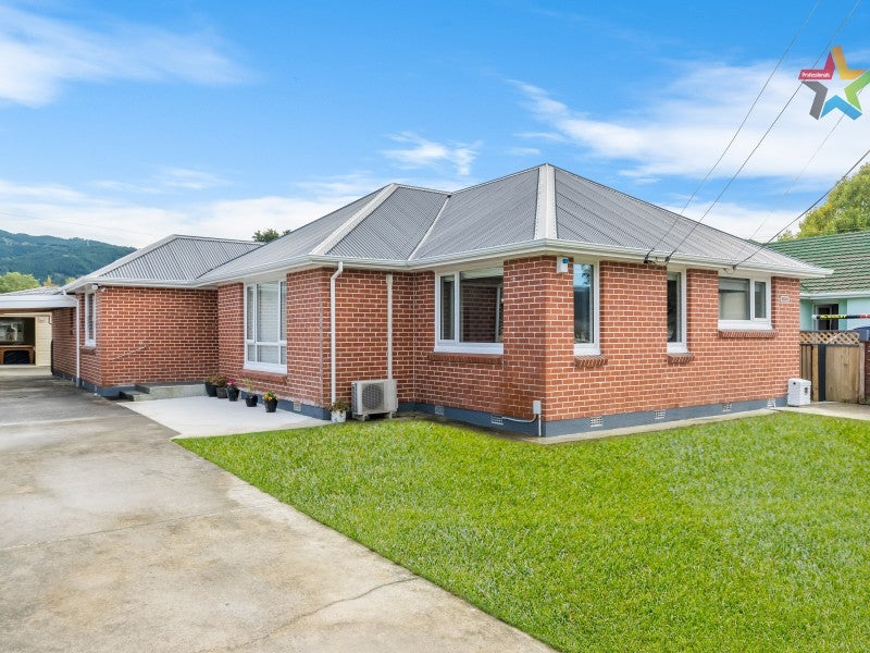 22 Marion Street, Silverstream, Upper Hutt - Carousel 1