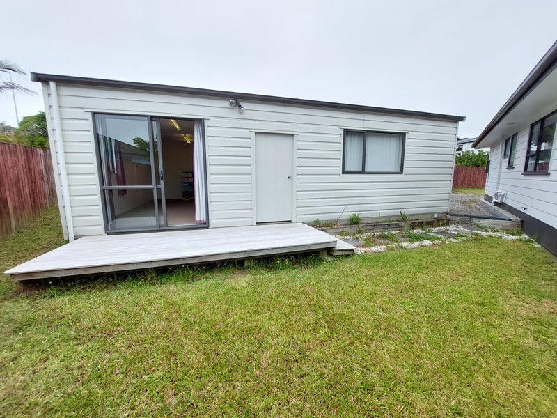 75 Santiago Crescent, Unsworth Heights, Auckland - Carousel 11
