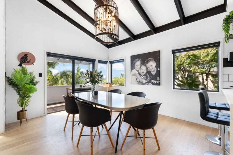 2/22 Manuwai Road, Torbay, Auckland - Carousel 2