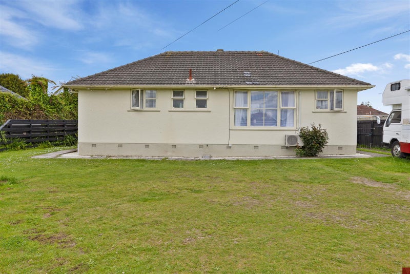 42 Puriri Crescent, Hillcrest, Rotorua - Carousel 1