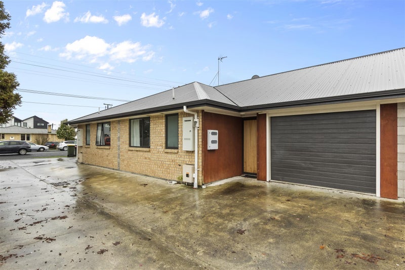 68B Cameron Road, Hamilton East, Hamilton - Carousel 1