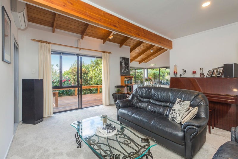 88A Carlton Street, Hillsborough, Auckland - Carousel 13