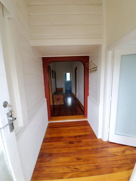 56 Freyberg Street, Lyall Bay, Wellington - Carousel 16