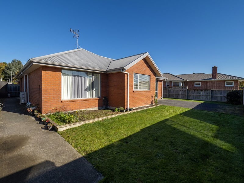 57 Middle Road, Allenton, Ashburton - Carousel 13