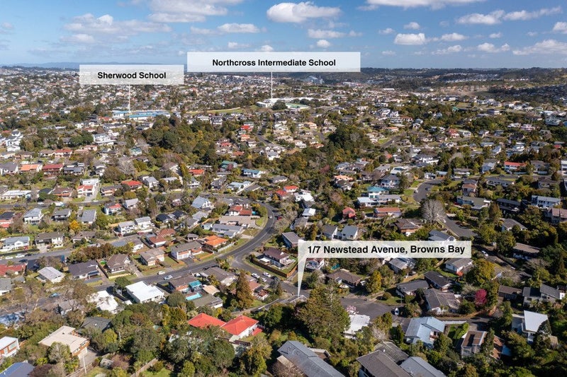 1/7 Newstead Avenue, Browns Bay, Auckland - Carousel 19