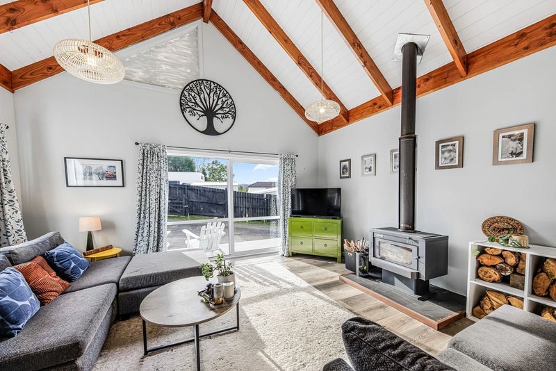 15 Roland Road, Greenhithe, Auckland - Carousel 2