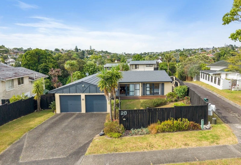 20 John Downs Drive, Browns Bay, Auckland - Carousel 1