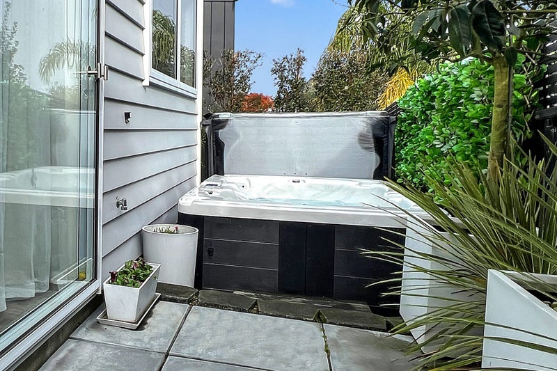 51A Gills Road, Bucklands Beach, Auckland - Carousel 24