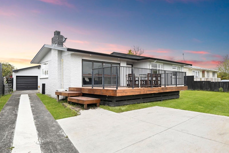 3 Marion Place, Deanwell, Hamilton - Carousel 2