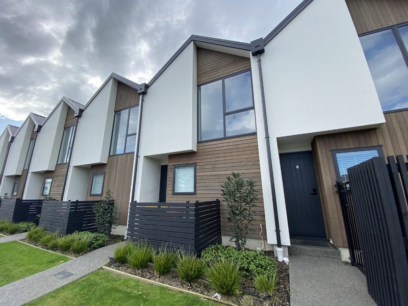 5/27 New Brighton Road, Shirley, Christchurch - Carousel 1