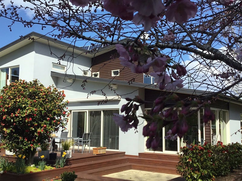 35 Hemingway Place, Spencerville, Christchurch - Carousel 1