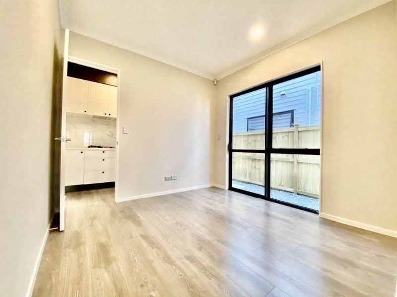 14 Makau Road, Flat Bush, Auckland - Carousel 10