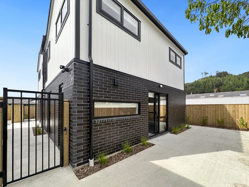 2/27A Wilford Street, Wallaceville, Upper Hutt - Carousel 2