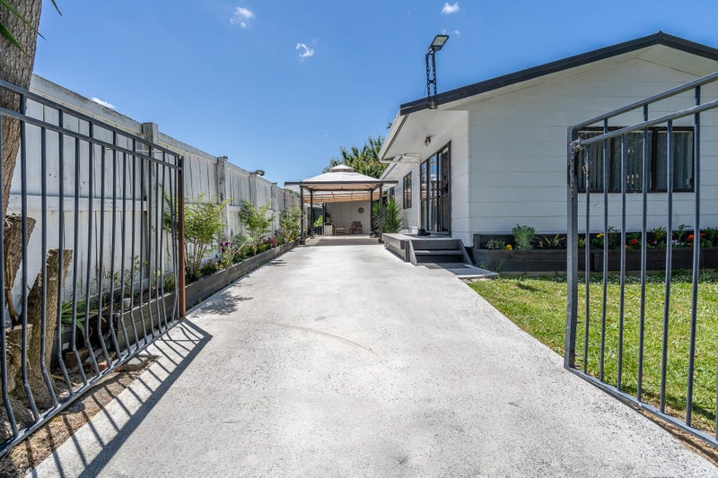 4 Kenney Crescent, Fairfield, Hamilton - Carousel 13