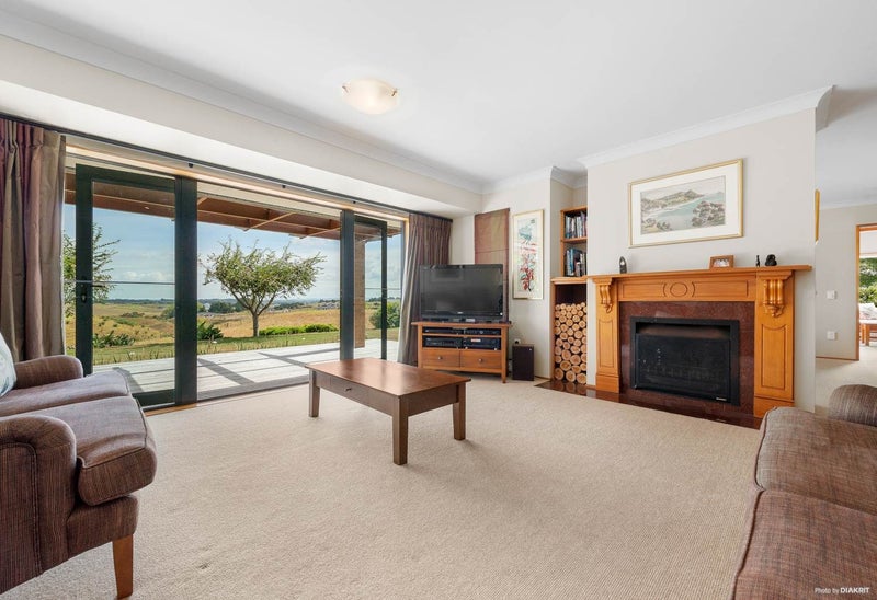 263 Runciman Road, Pukekohe - Carousel 2