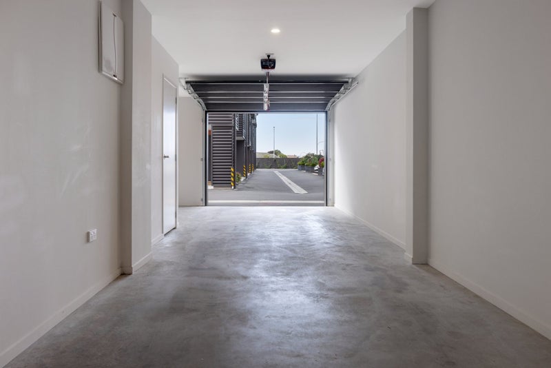 17 Owens Place, Mount Maunganui, Mount Maunganui - Carousel 21