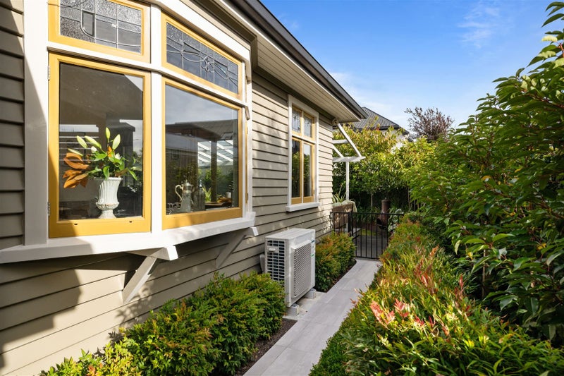 1/6 Galway Avenue, Bryndwr, Christchurch - Carousel 17