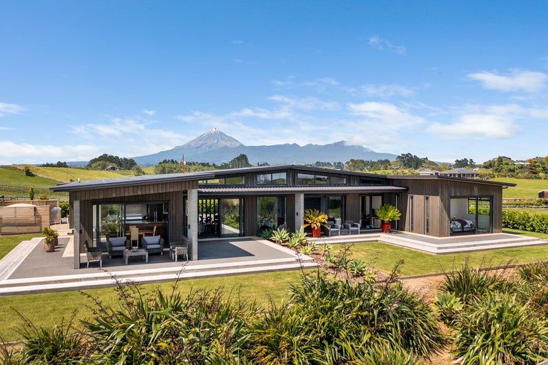 3A Parrs Road, Hurworth, New Plymouth - Carousel 2