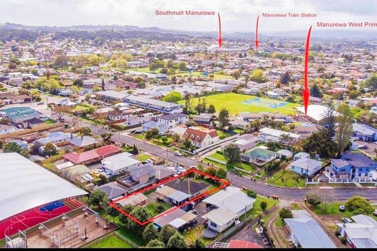 46 McKean Avenue, Manurewa, Auckland - Carousel 1