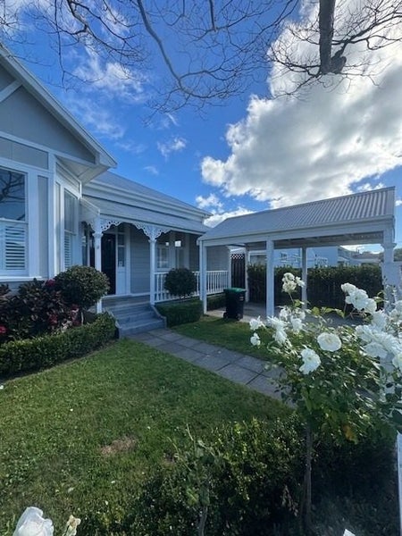 9 Hall Street, Napier South, Napier - Carousel 19
