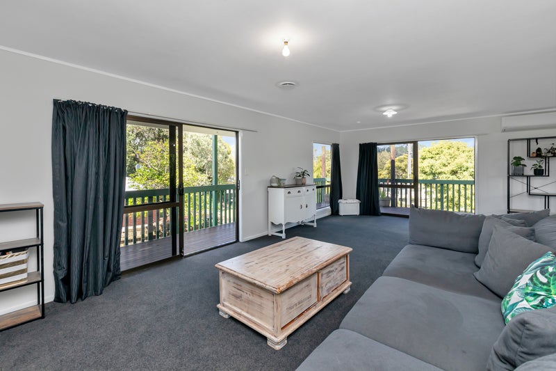 1/58 Winger Crescent, Kamo, Whangarei - Carousel 1