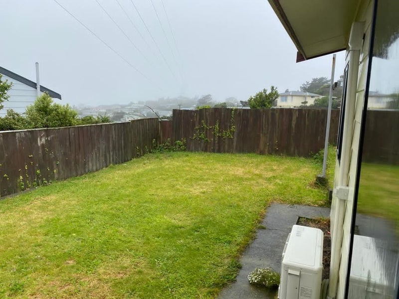 8A Chetwode Grove, Newlands, Wellington - Carousel 10