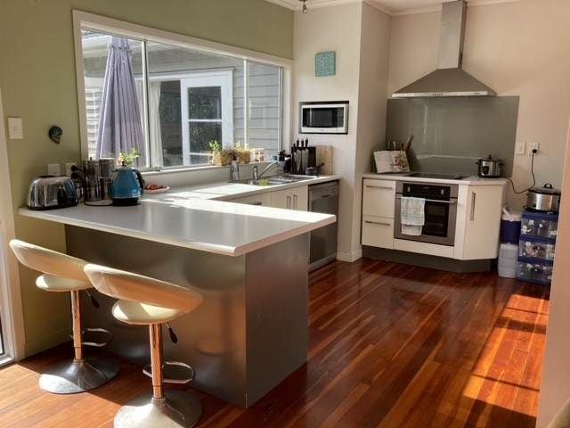 1/12 Matipo Road, Mairangi Bay, Auckland - Carousel 1