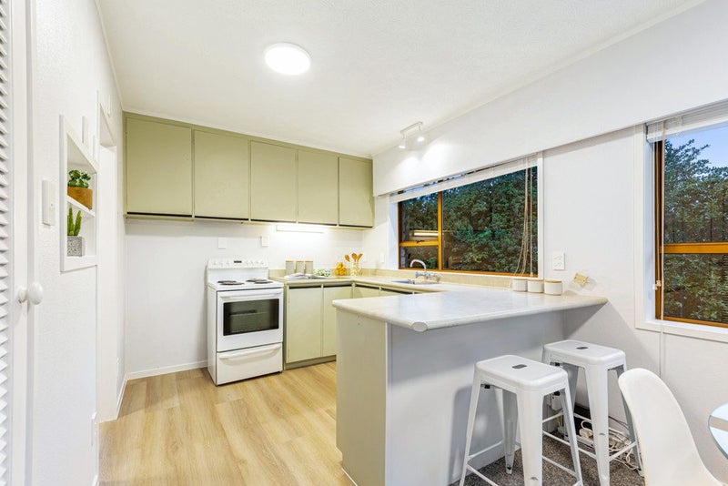 18B Impala Place, Hillsborough, Auckland - Carousel 22