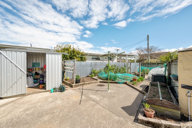 12 Riley Crescent, Redwoodtown, Blenheim - Carousel 50