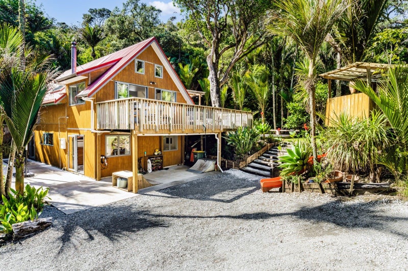 96 Motutara Road, Waimauku - Carousel 1