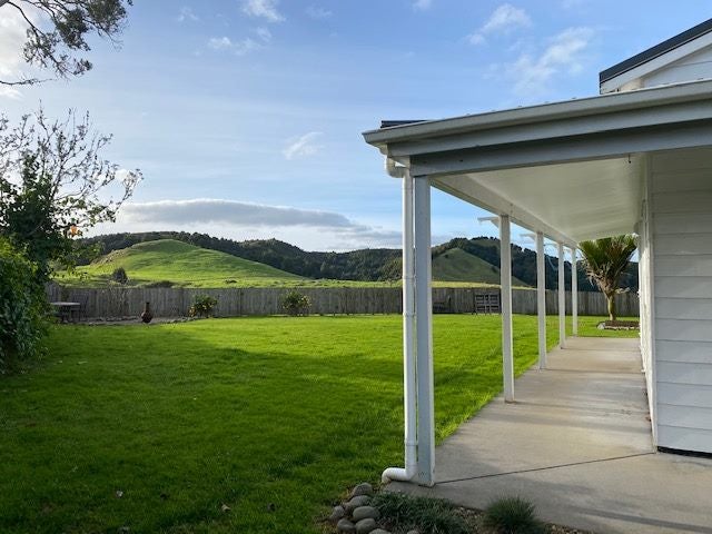 24 State Highway 1, Kaikohe - Carousel 2