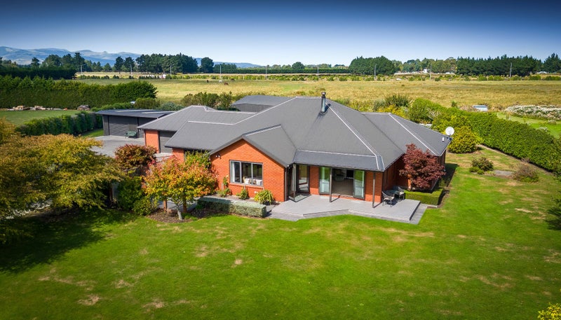 20 Devine Drive, Christchurch - Carousel 1