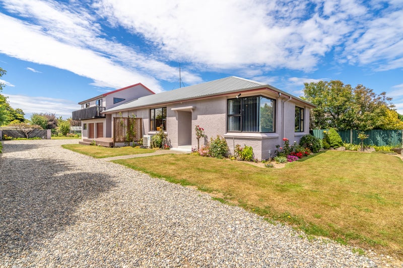 10 Coronation Street, Strathern, Invercargill - Carousel 1