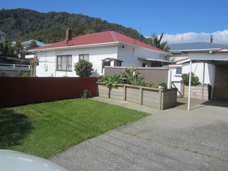140 Bright Street, Cobden, Greymouth - Carousel 2