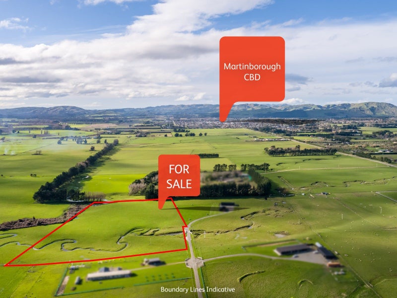 18 Mahaki Road, Dyerville, Martinborough - Carousel 1