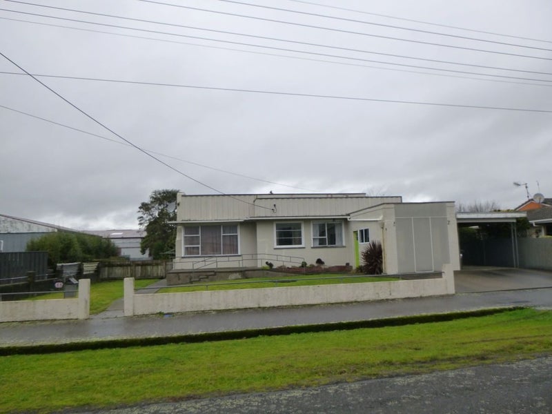 33 Albert Street, Pahiatua - Carousel 19