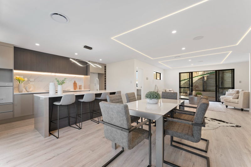 116D Oaktree Avenue, Browns Bay, Auckland - Carousel 2