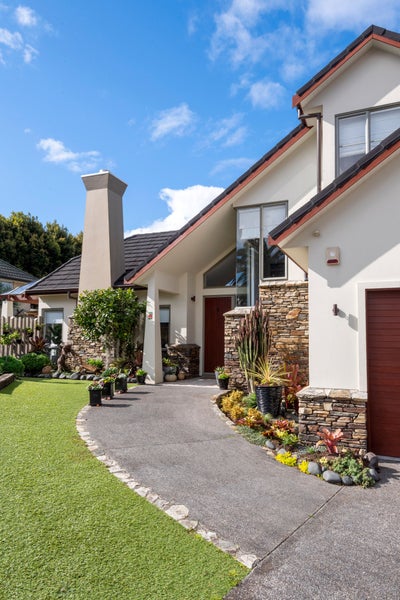 4B Patons Road, Howick, Auckland - Carousel 22
