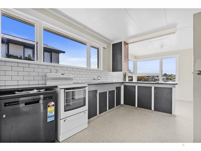 47 Hobbs Street, Waimataitai, Timaru - Carousel 2