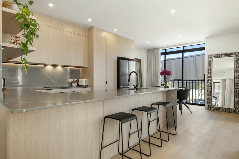 2 Amber Court, Stonefields, Auckland - Carousel 2