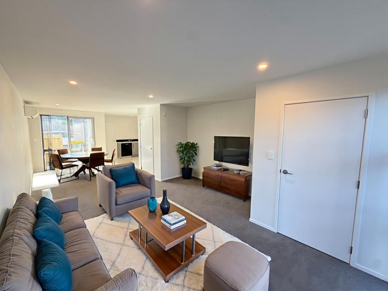 22 Fort Lincoln Loop, Karaka, Papakura - Carousel 2