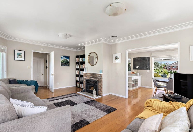 12 Geneva Place, Blockhouse Bay, Auckland - Carousel 1