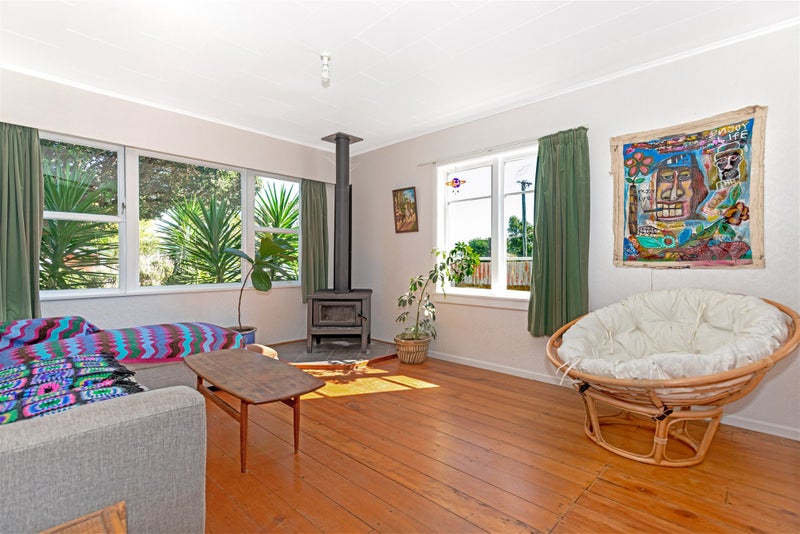 35 Lyndhurst Street, Awapuni, Gisborne - Carousel 2