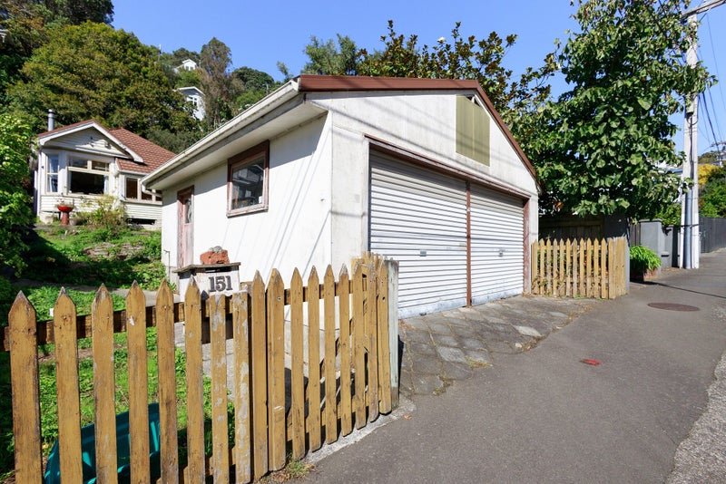 151 Glenmore Street, Kelburn, Wellington - Carousel 2