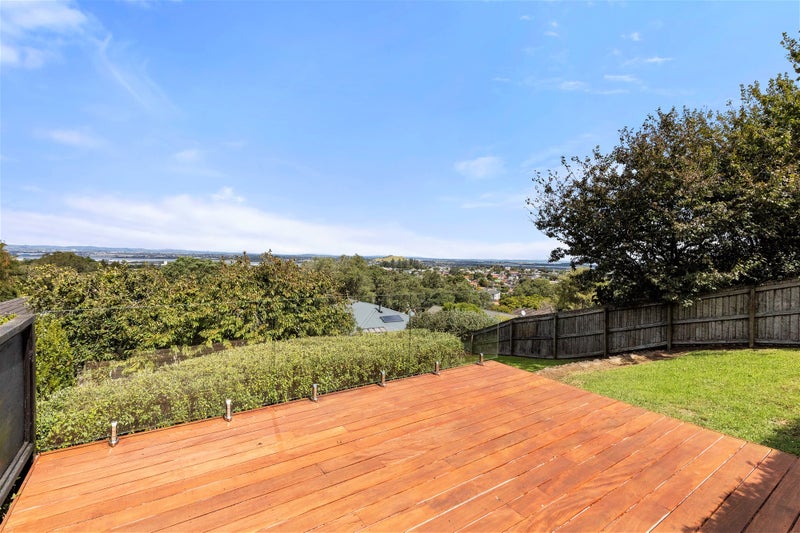 46 Raurenga Avenue, Royal Oak, Auckland - Carousel 23