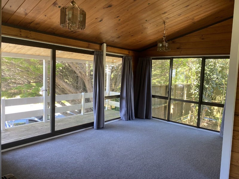 1 Fitzpatrick Street, Newlands, Wellington - Carousel 2